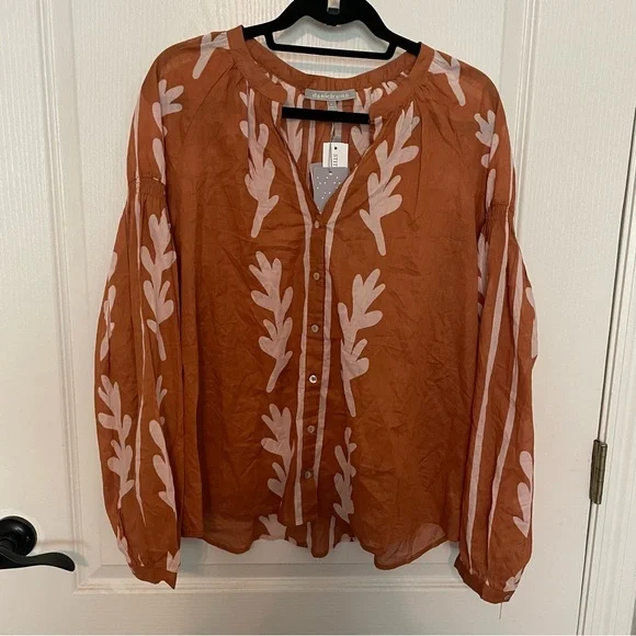 Daniel Rainn Rust Leaf Print Blouse - Picture 1 of 5